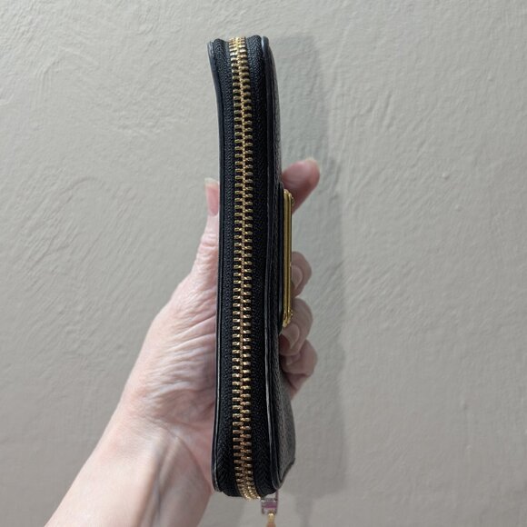 Marc by Marc Jacobs wallet, great condition! - Picture 5 of 7